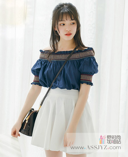 Mumu Home一字领上衣