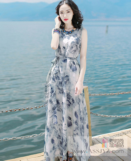 西子美丽心情套头连衣裙