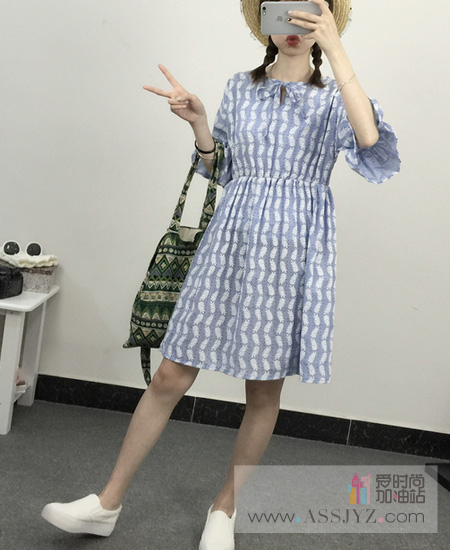 Cherrykoko连衣裙