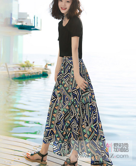 西子美丽心情连衣裙