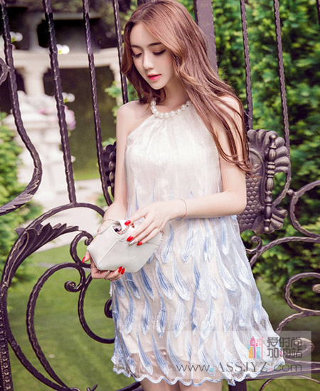RIGHT SINI/莱姬斯妮无袖短裙连衣裙