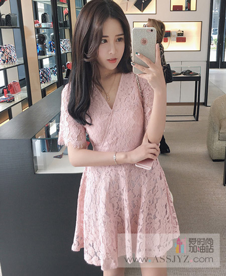 卡贝琳连衣裙