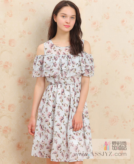 三彩印花连衣裙