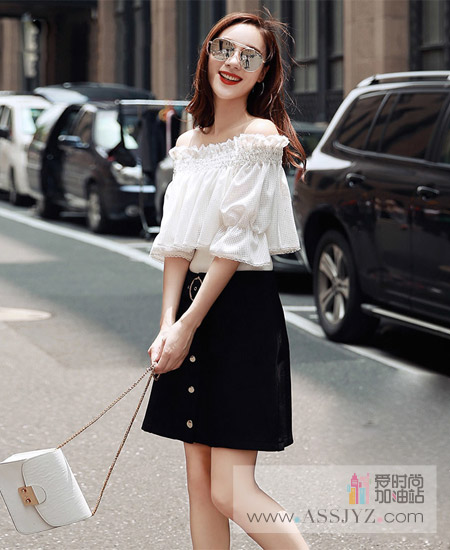 R．Jstory热嘉蕾丝上衣