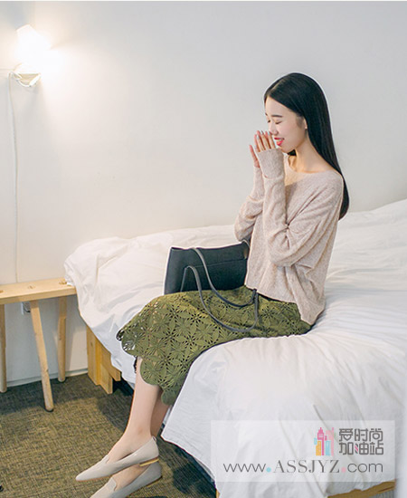 Mumu Home镂空半身裙