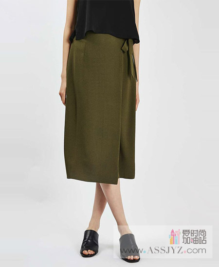 TOPSHOP军绿色半身