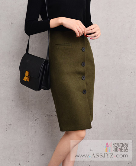 娇女王军绿色半身